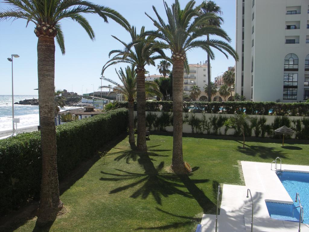 Apartamentos Lual Torrecilla Nerja Pokoj fotografie